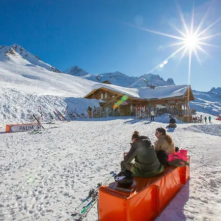 Chalet Residence Chantey Mourry 5 *